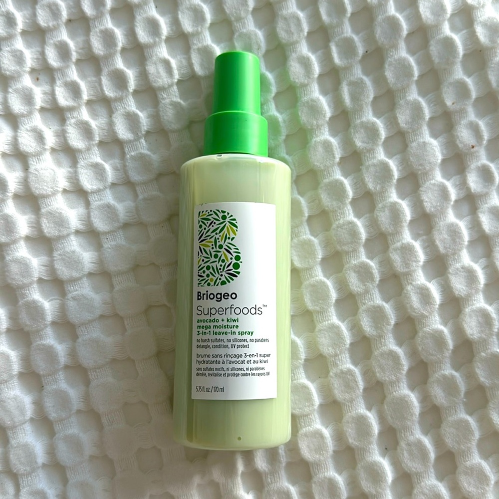 *NIB* Briogeo Superfoods | Avocado + Kiwi 3-in-1 Leave In Spray 🥑